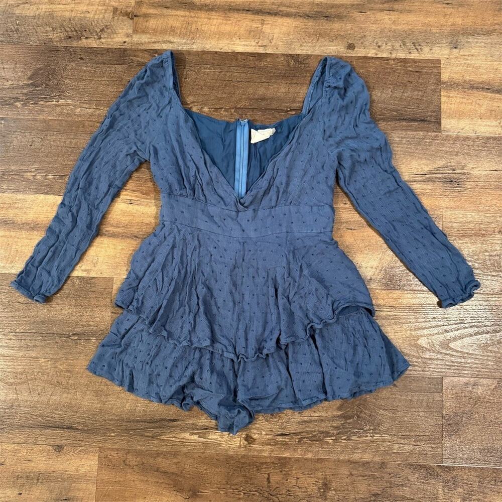 Style Rack Romper M Blue Swiss Dot Deep VNeck Tiered Long Sleeve Ruffle Tie READ
